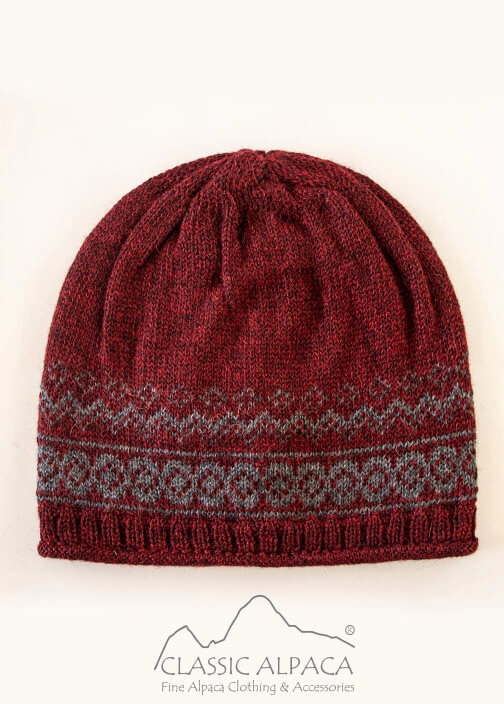 Arctic Alpaca: Cozy Cashmere Comfort for Chilly Days.